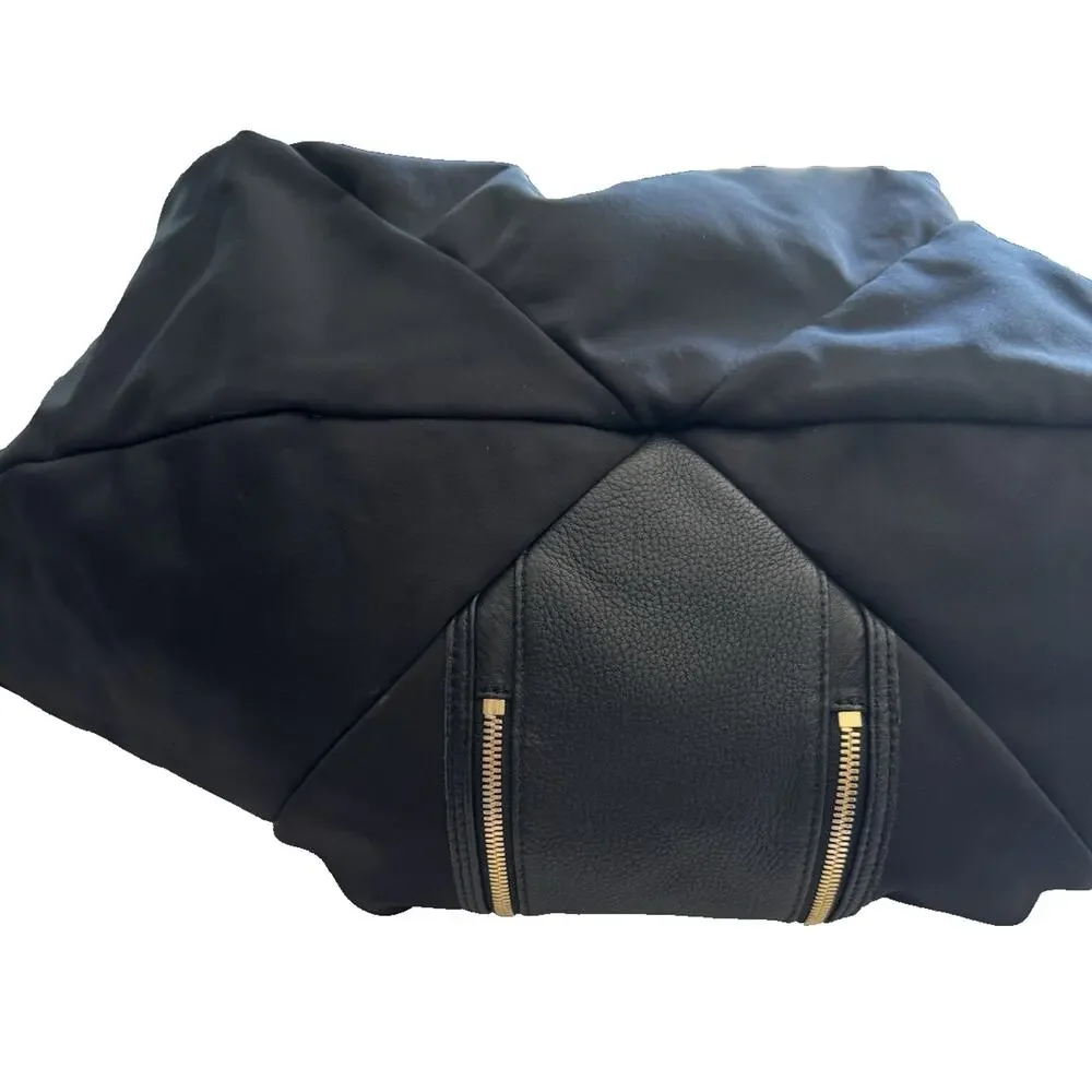 Nike Beautility Tote Bag NEW Black Gym Travel Work Yoga Carryall Shopper